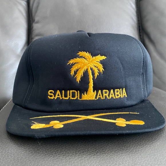 Other - Vintage Trucker Hat